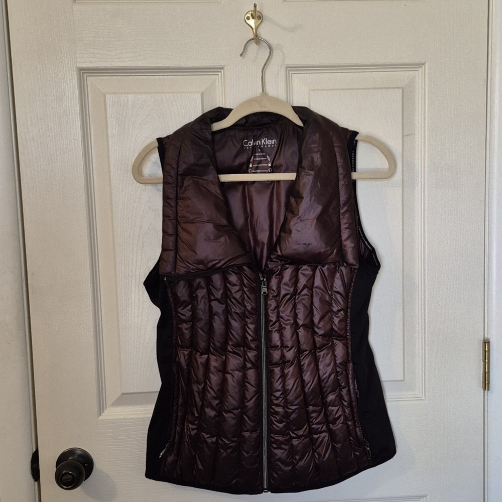 Calvin Klein Women's Puffer Vest